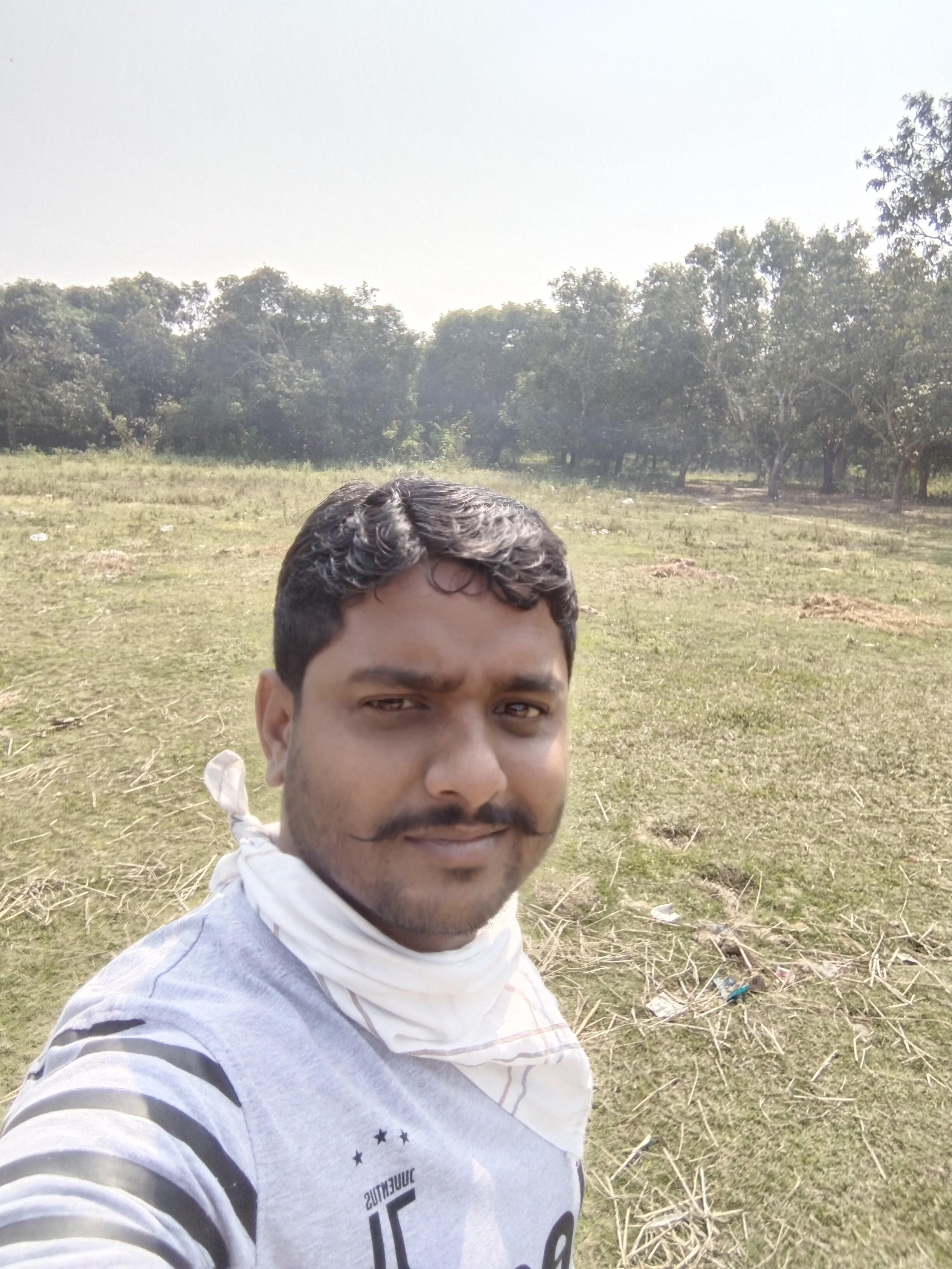 Plumber Mr. Vicky Mishra in Bandel Junction