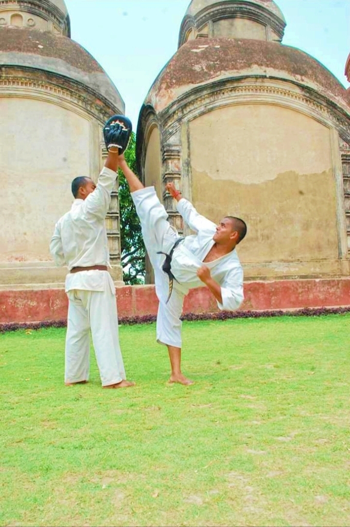 Karate teacher Mr. Shihan Anil Kumar Ram in Rahara