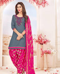 Ladies tailor and outfitters Poushali Di in Agarpara